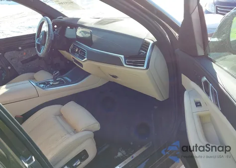 2022 BMW X5 Phev xDrive45E z USA, uszkodzony, nr VIN 5UXTA6C01N9K03912